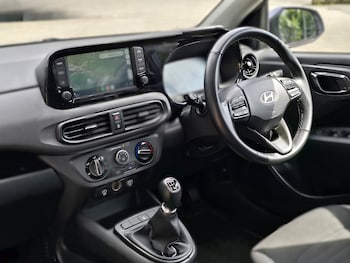 Used Hyundai i10 2024 for sale - 79459415: Photo