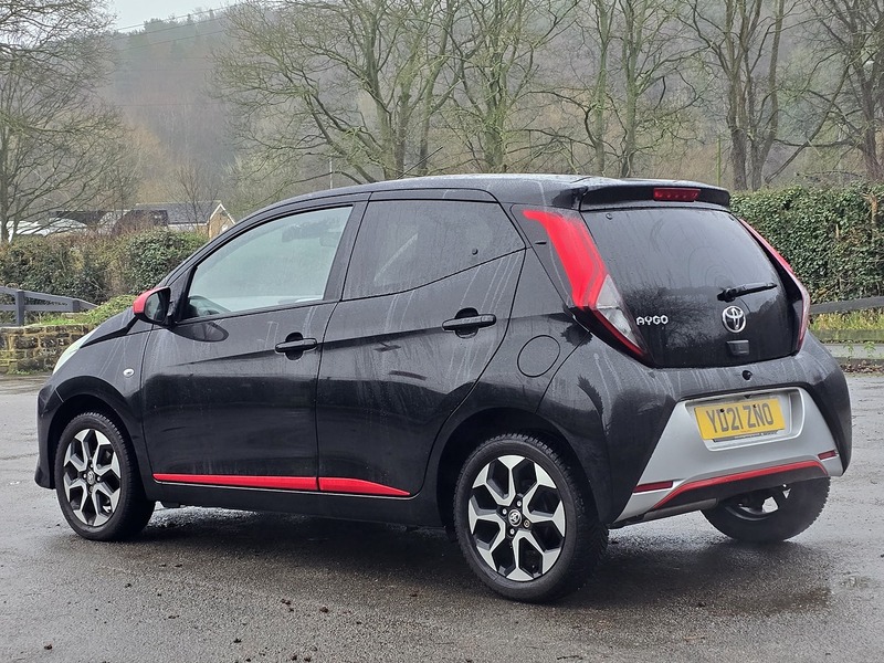 Used Toyota AYGO for sale - 77019404: Photo 25