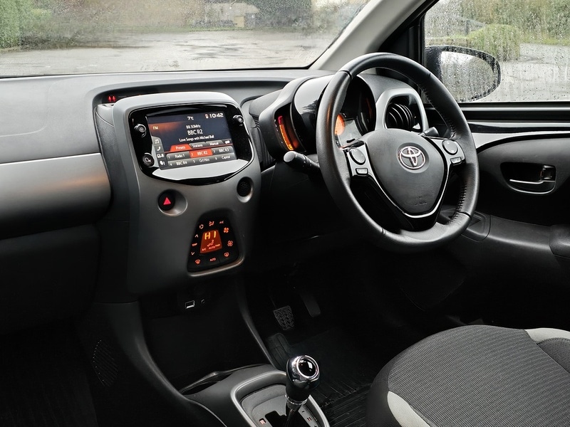 Used Toyota AYGO for sale - 77019404: Photo 3