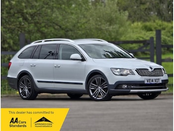 Used Skoda Superb 2014 for sale - 78709361: Photo