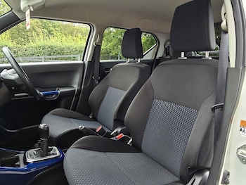 Used Suzuki Ignis 2022 for sale - 75620121: Photo