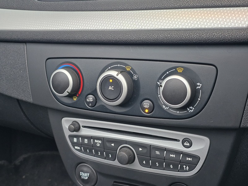 Used Renault Megane for sale - 77180719: Photo 15