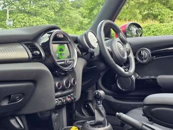 Used MINI Convertible 2019 for sale - 74930629: Photo