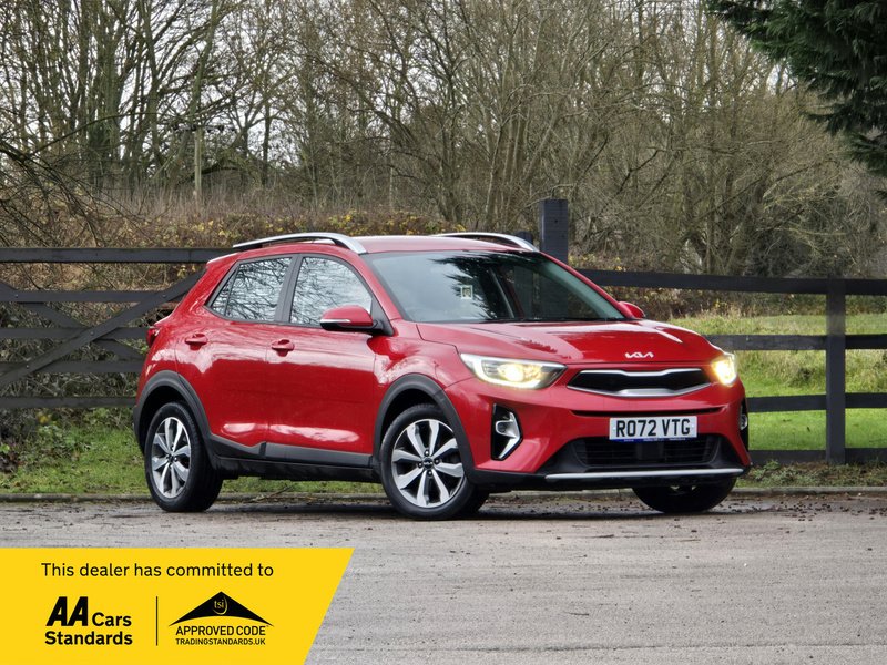 Used Kia Stonic 2022 for sale - 76973987: Photo 2