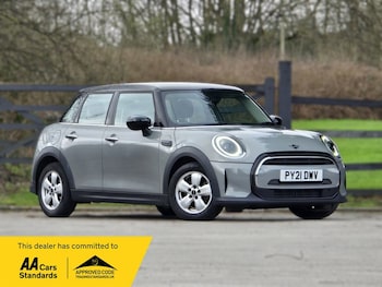 MINI Hatch feature image