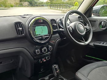 Used MINI Countryman 2020 for sale - 76106327: Photo