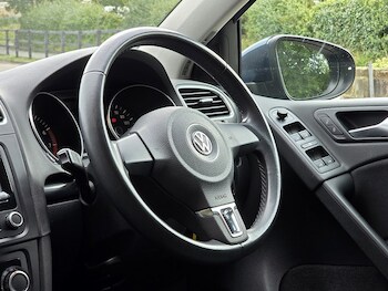 Used Volkswagen Golf 2009 for sale - 75936648: Photo