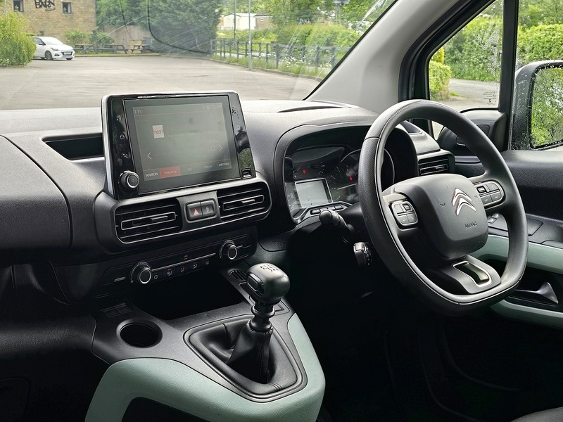 Used Citroen Berlingo 2022 for sale - 77535494: Photo 2