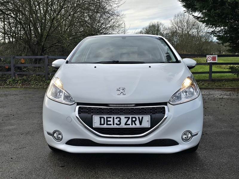 Used Peugeot 208 2013 for sale - 76973969: Photo 14