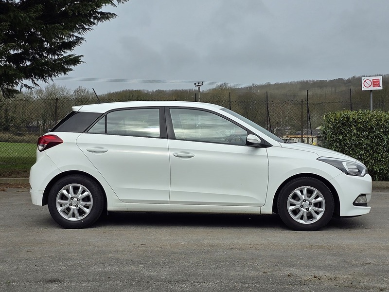 Used Hyundai i20 2017 for sale - 78040229: Photo 11