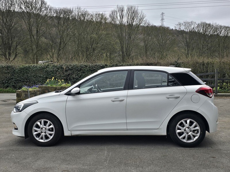 Used Hyundai i20 2017 for sale - 78040229: Photo 14