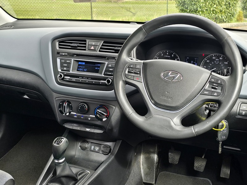 Used Hyundai i20 2017 for sale - 78040229: Photo 9