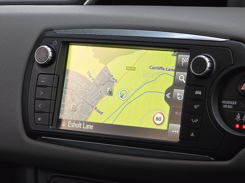 Used Toyota Yaris 2017 for sale - 76973988: Photo 12