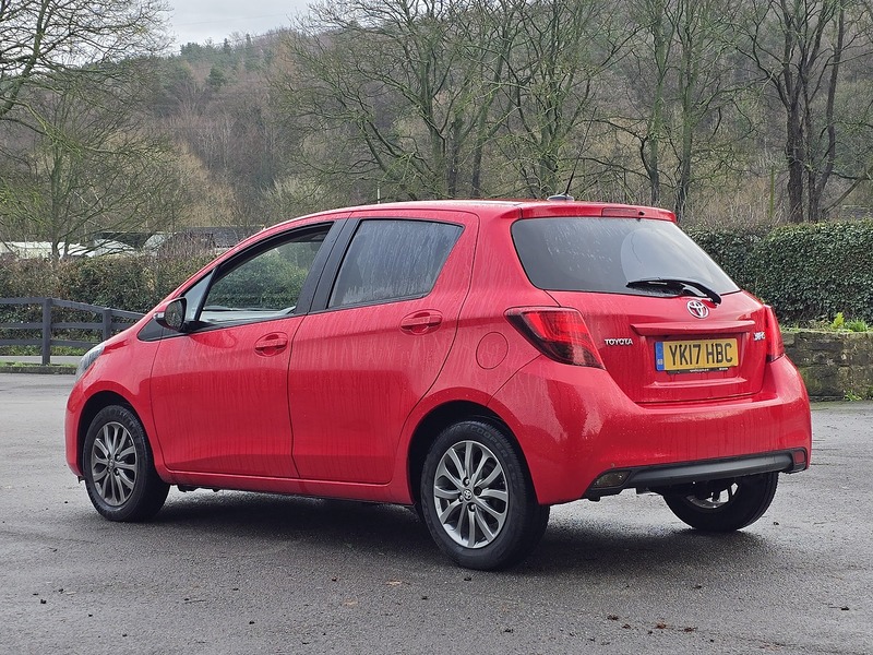 Used Toyota Yaris 2017 for sale - 76973988: Photo 26