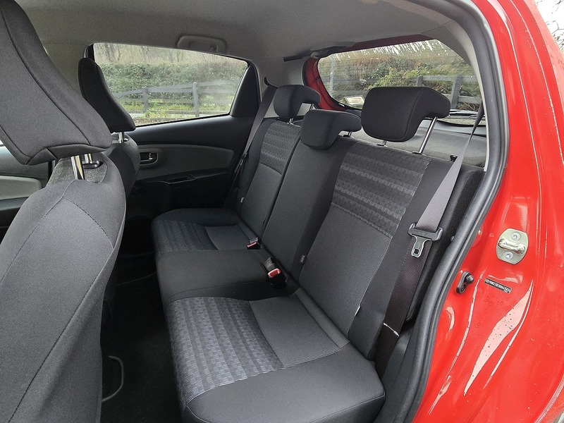 Used Toyota Yaris 2017 for sale - 76973988: Photo 7