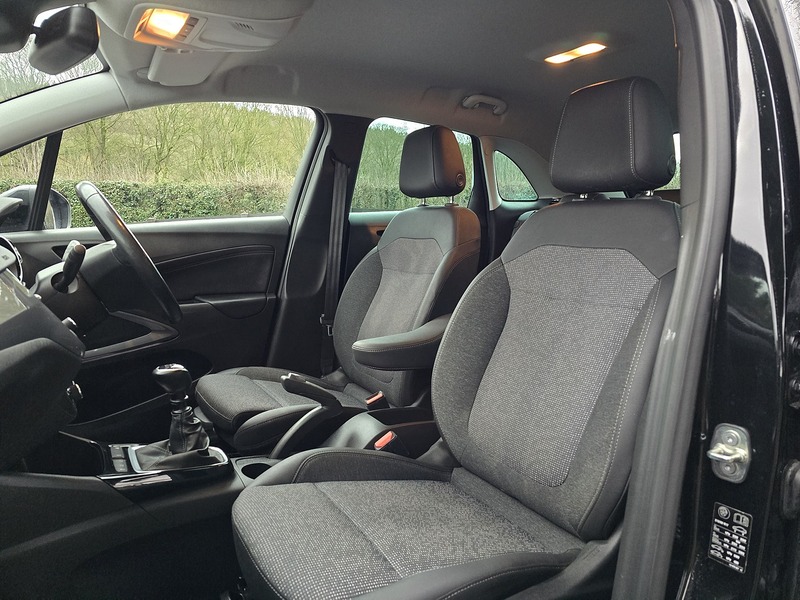 Used Vauxhall Crossland 2022 for sale - 76973984: Photo 4