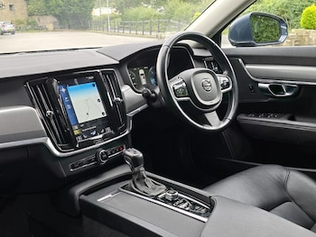 Used Volvo V90 2018 for sale - 75567921: Photo