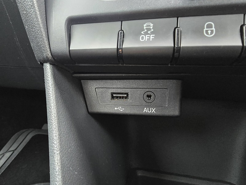 Used Skoda Rapid 2013 for sale - 76682366: Photo 13