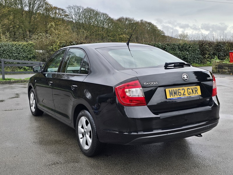 Used Skoda Rapid 2013 for sale - 76682366: Photo 17