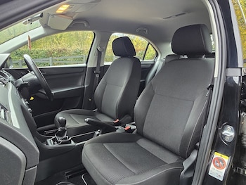 Used Skoda Rapid 2013 for sale - 76682366: Photo