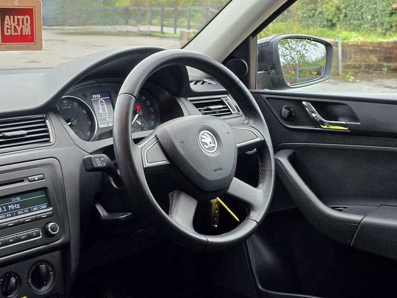 Used Skoda Rapid 2013 for sale - 76682366: Photo 4