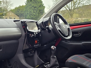 Used Peugeot 108 2014 for sale - 77990122: Photo