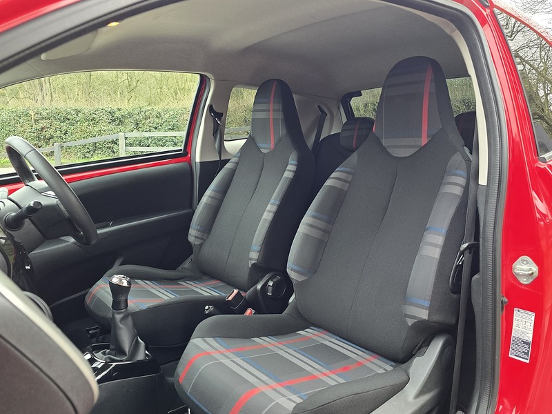 Used Peugeot 108 2014 for sale - 77990122: Photo 3