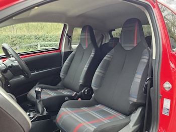 Used Peugeot 108 2014 for sale - 77990122: Photo