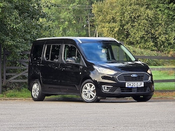 Used Ford Grand Tourneo Connect 2020 for sale - 76426376: Photo