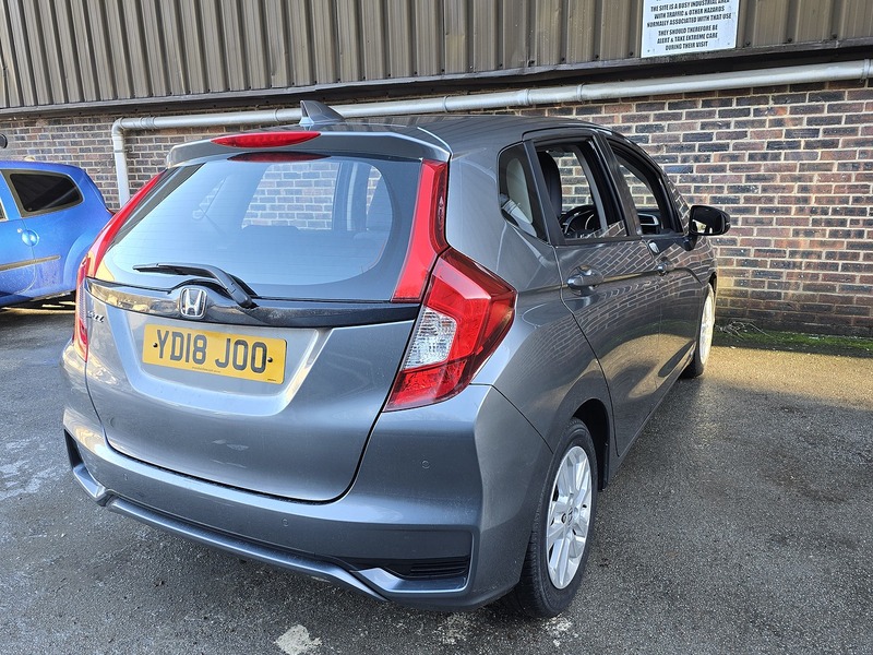 Used Honda Jazz 2018 for sale - 77149468: Photo 15