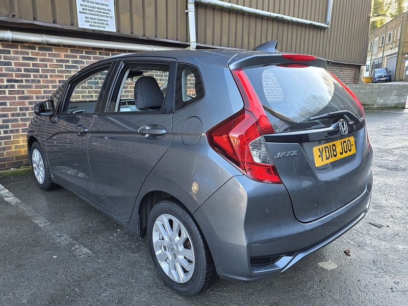 Used Honda Jazz 2018 for sale - 77149468: Photo 21
