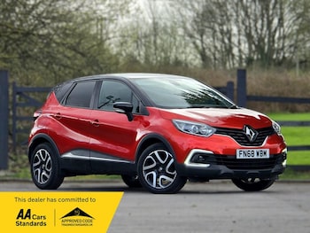 Used Renault Captur 2018 for sale - 78016725: Photo