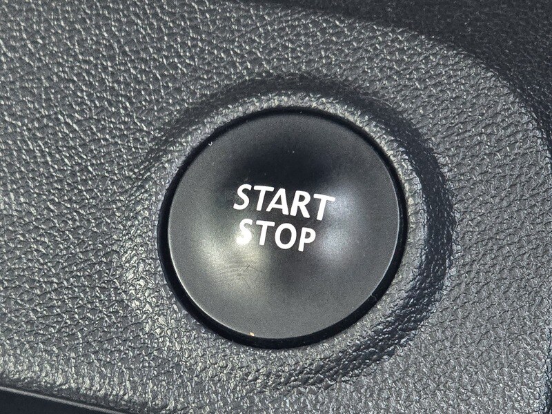 Used Renault Captur 2018 for sale - 78016725: Photo 23