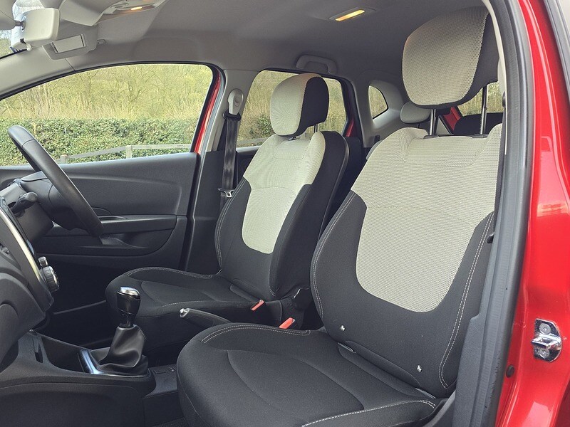 Used Renault Captur 2018 for sale - 78016725: Photo 3