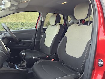 Used Renault Captur 2018 for sale - 78016725: Photo