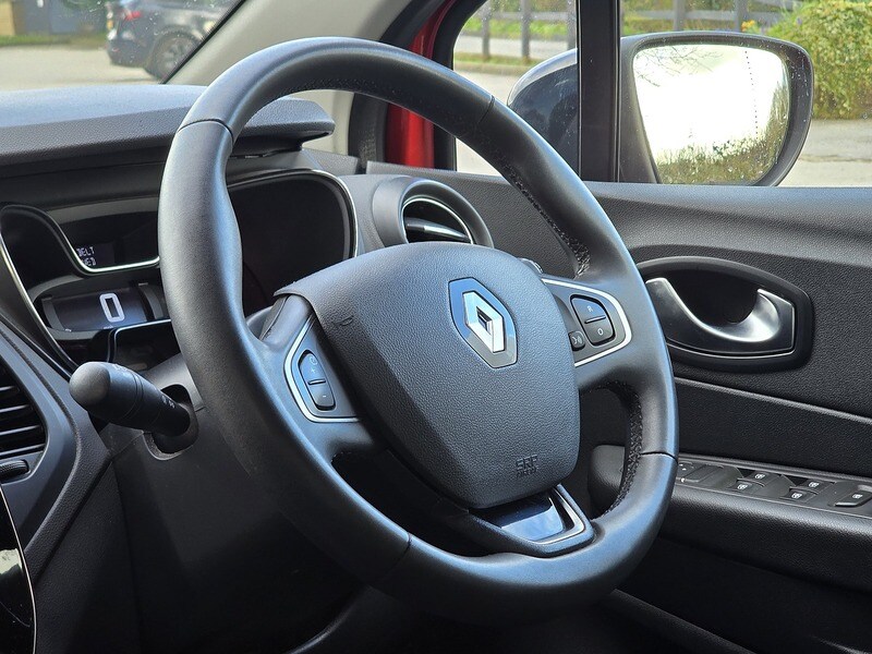 Used Renault Captur 2018 for sale - 78016725: Photo 5