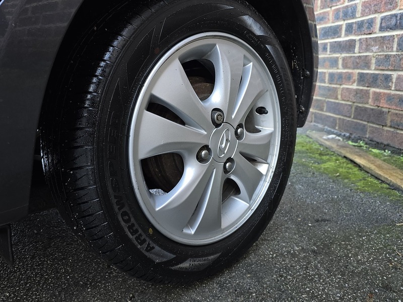 Used Hyundai i10 2011 for sale - 77149463: Photo 10