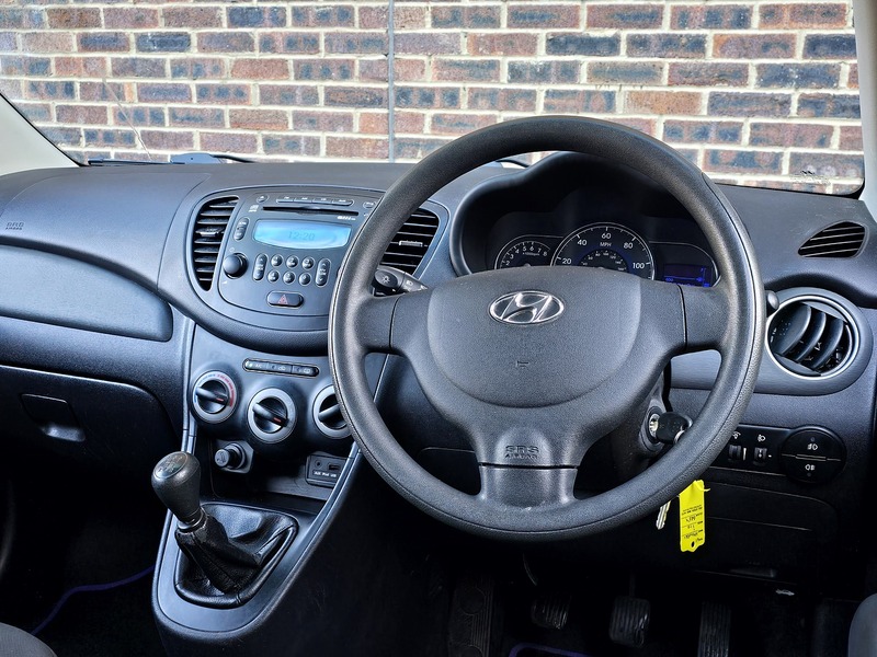 Used Hyundai i10 2011 for sale - 77149463: Photo 21