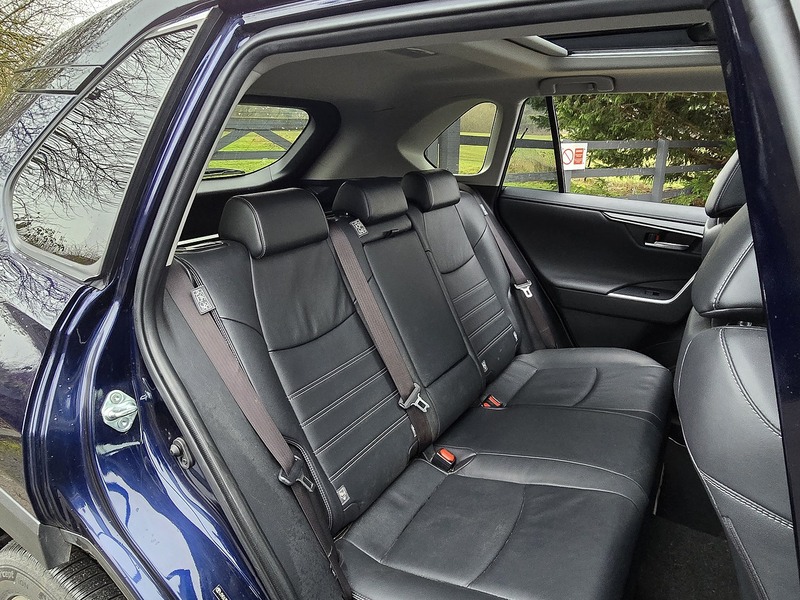 Used Toyota RAV4 2021 for sale - 77213145: Photo 15