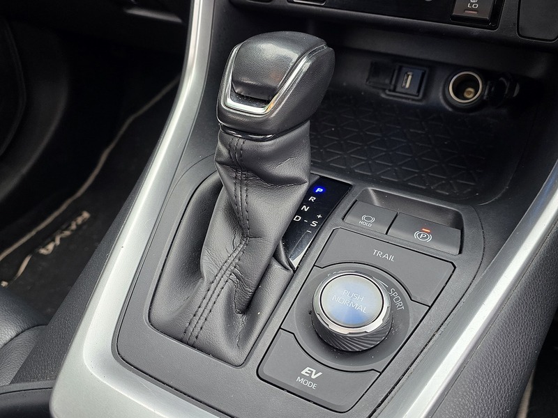 Used Toyota RAV4 2021 for sale - 77213145: Photo 18