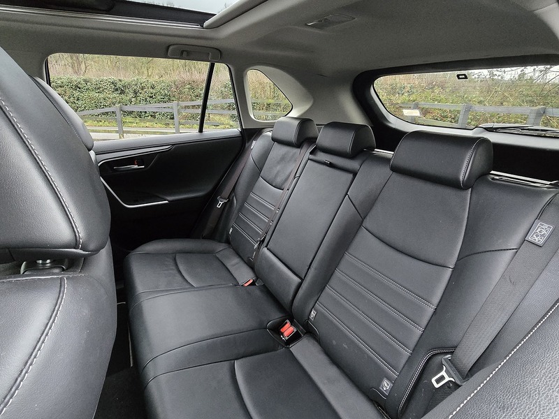 Used Toyota RAV4 2021 for sale - 77213145: Photo 8