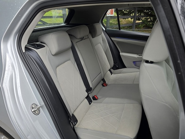 Used Volkswagen Golf 2020 for sale - 75620094: Photo 10