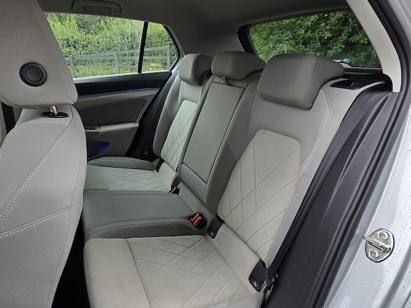 Used Volkswagen Golf 2020 for sale - 75620094: Photo 7