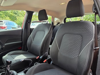 Used Ford Fiesta 2018 for sale - 79537804: Photo