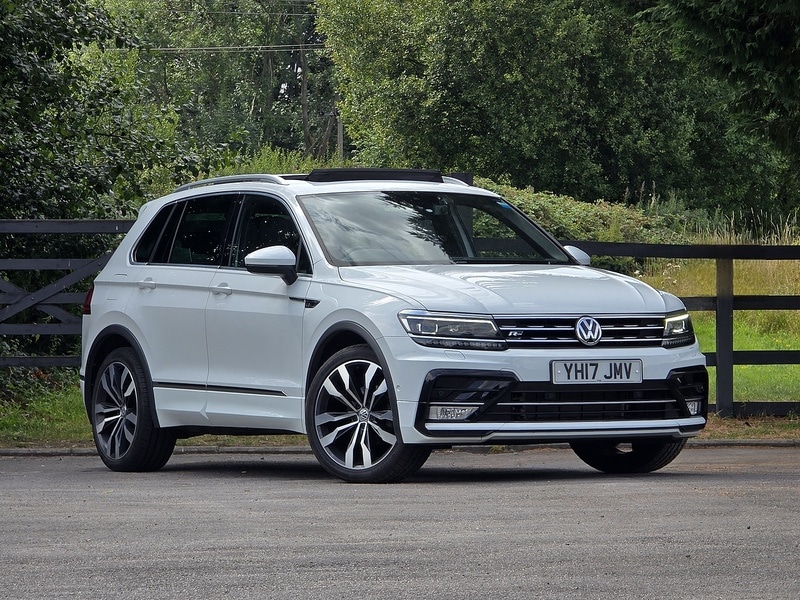Used Volkswagen Tiguan 2017 for sale - 76128043: Photo 1