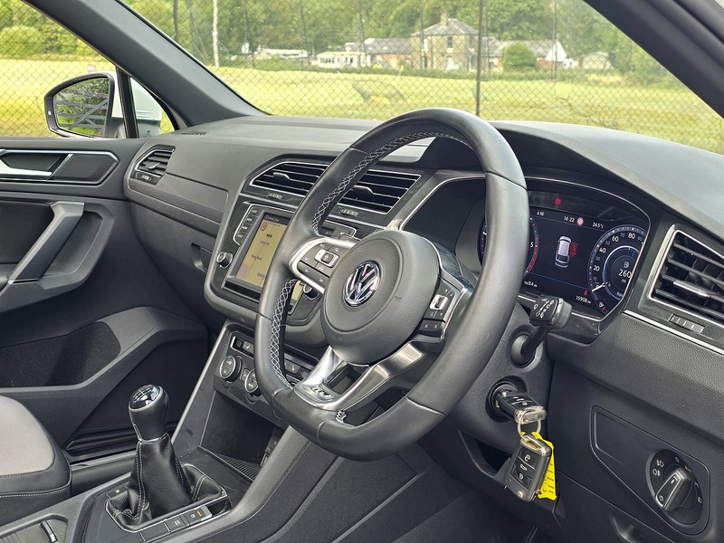 Used Volkswagen Tiguan 2017 for sale - 76128043: Photo 10