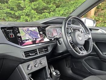 Used Volkswagen Polo 2019 for sale - 79311798: Photo