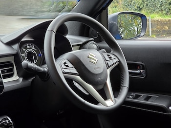 Used Suzuki Ignis 2024 for sale - 76682363: Photo