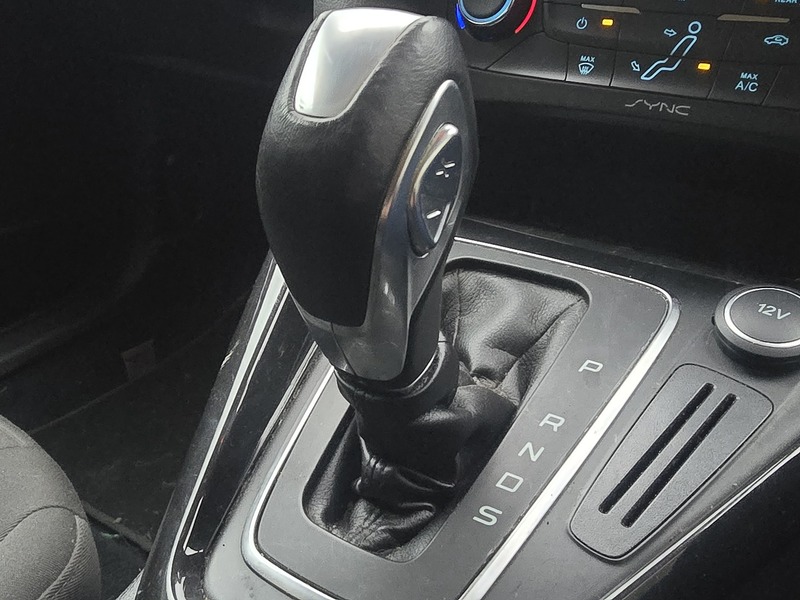 Used Ford Focus 2015 for sale - 77337657: Photo 4