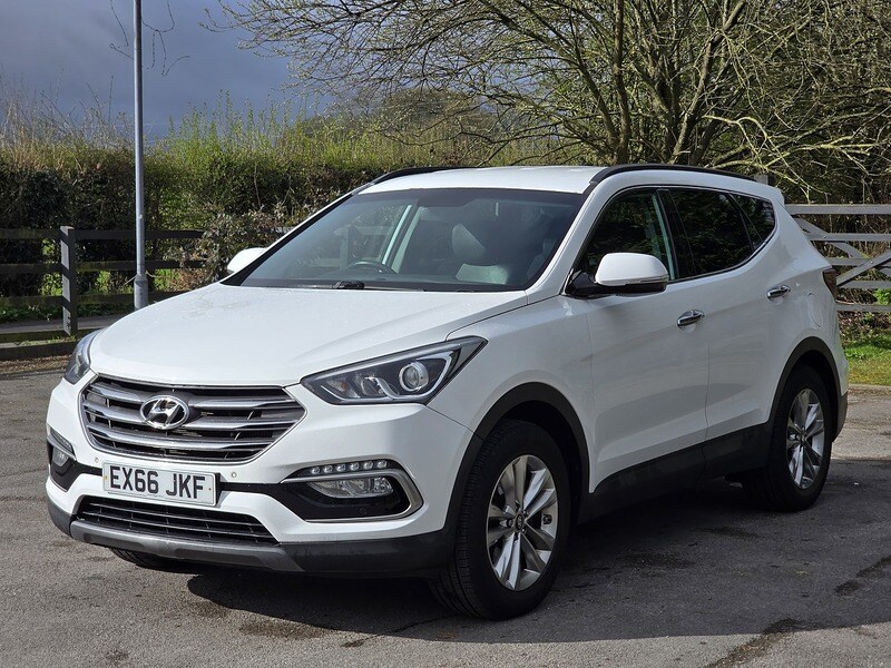 Used Hyundai Santa Fe for sale - 78122383: Photo 29